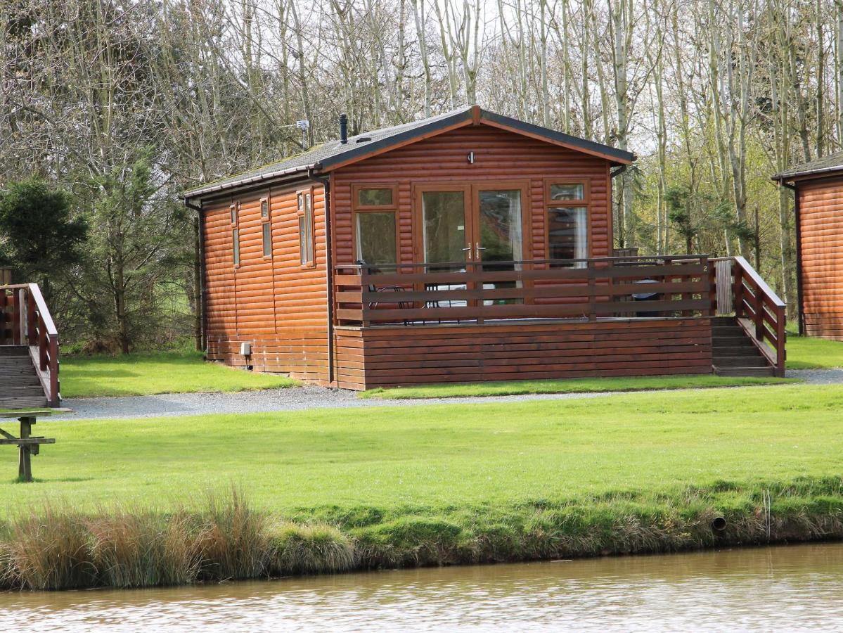 Oak Lodge, Shrewsbury Hadnall Exterior foto